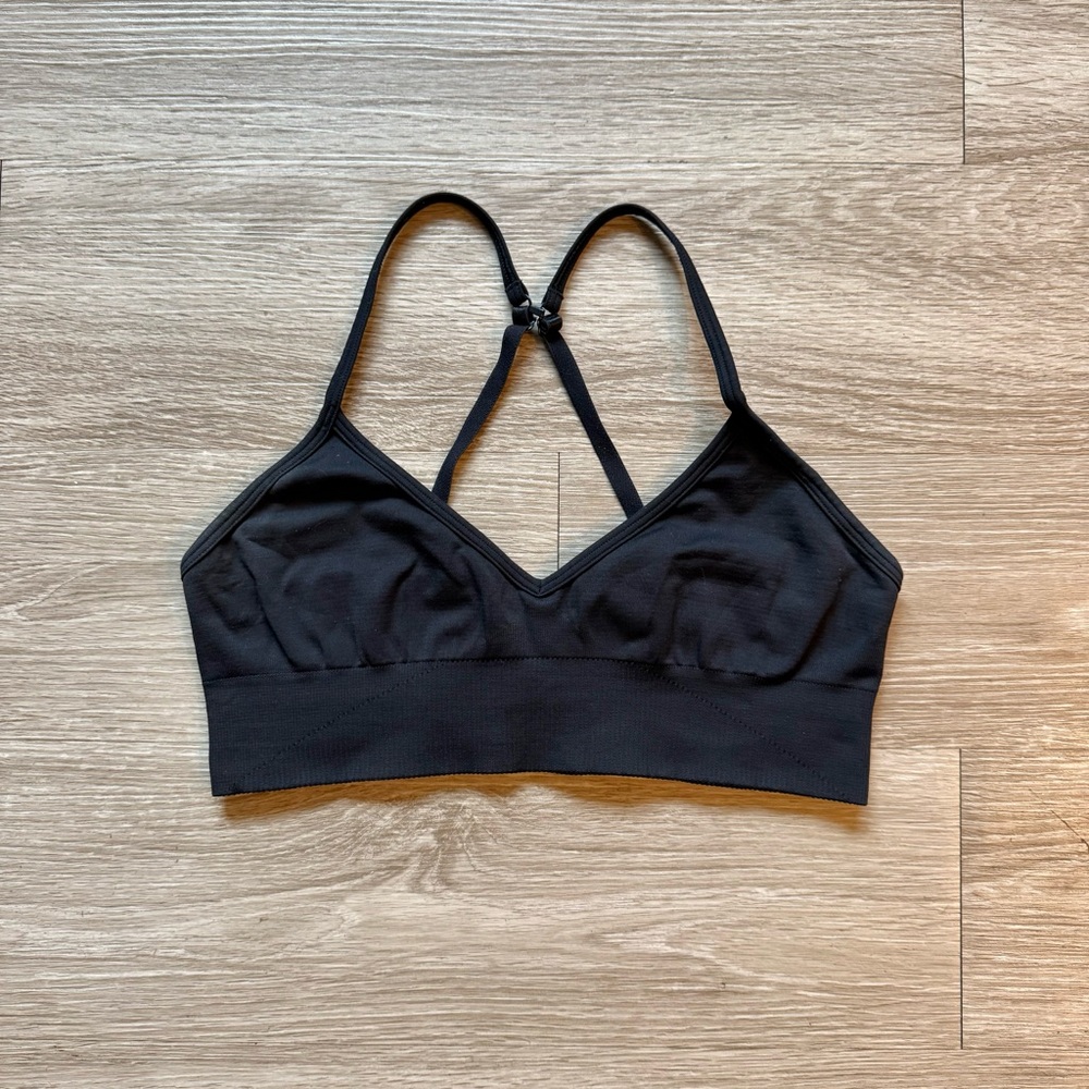 ebb to street sports bra